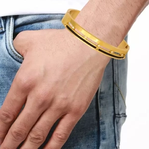 Mens gold store hand kada